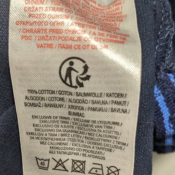 Le Shark | Hillrise Collarless Polo Shirt In True Navy - Picture 8 of 9